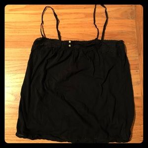 black tank top
